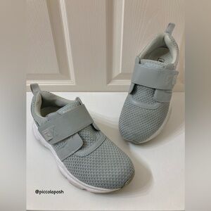 Propet Women’s Light Gray Stability X Strap Sneaker Walking Shoes 8.5 Extra Wide